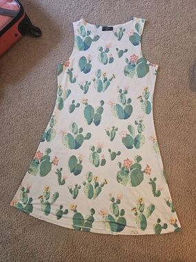 Cactus Dress Size Medium